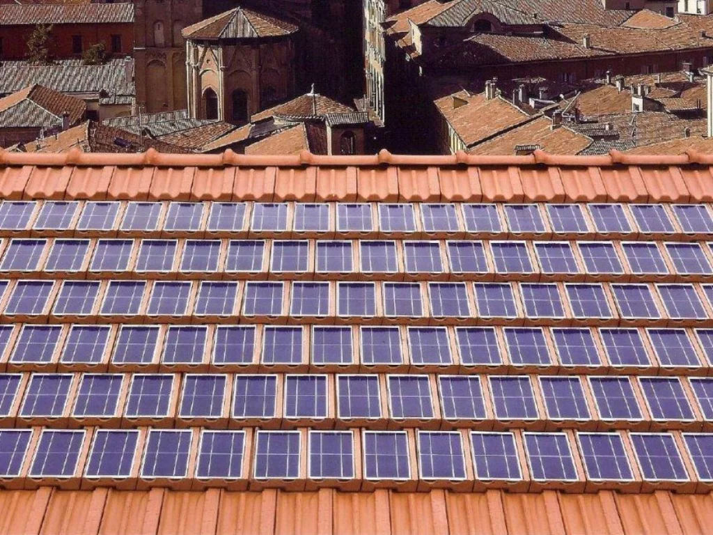 Tegole fotovoltaiche