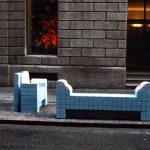 Il "soggiorno urbano" - installazione e fotografia, 1989