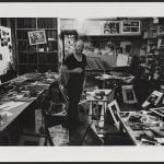 fotografia W. Eugene Smith nel suo studio - © Arnold Crane portfolio of photographs, 1968-1969. Archives of American Art, Smithsonian lnstitution