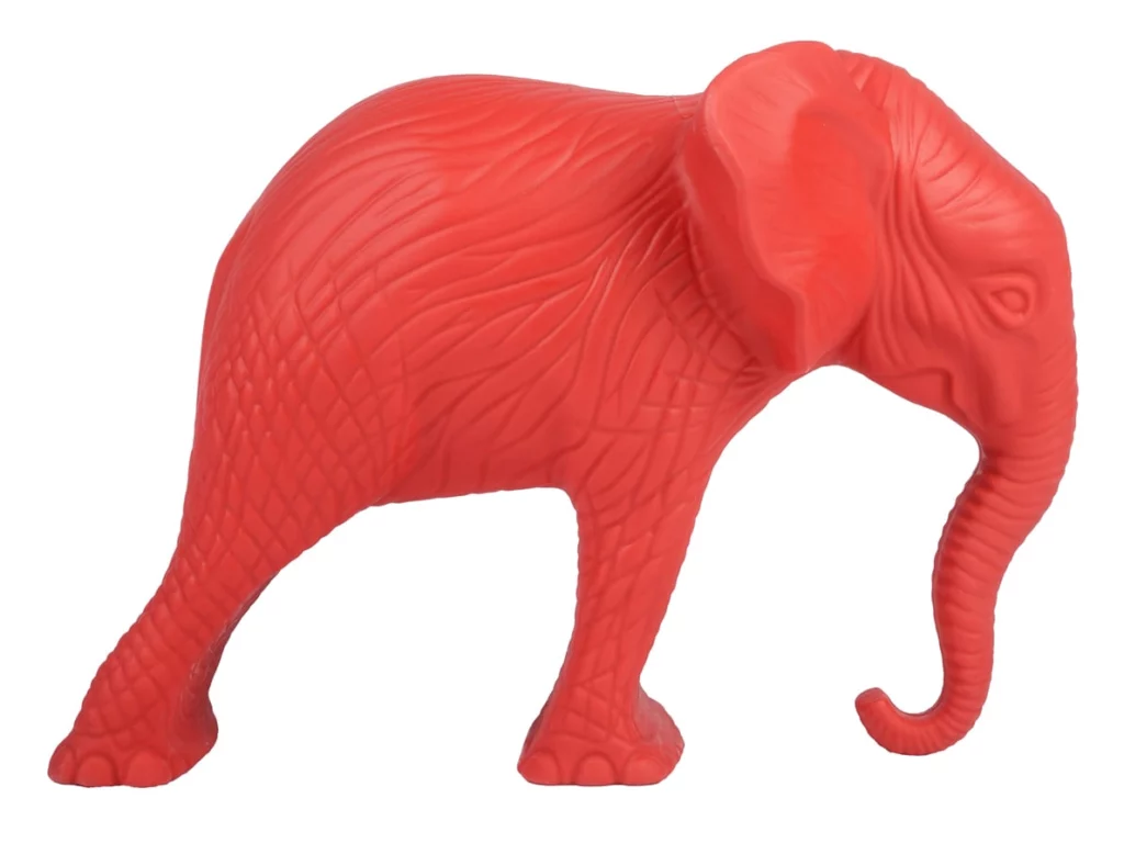 Cracking Art: Elefante Gigante (in plastica rigenerata)