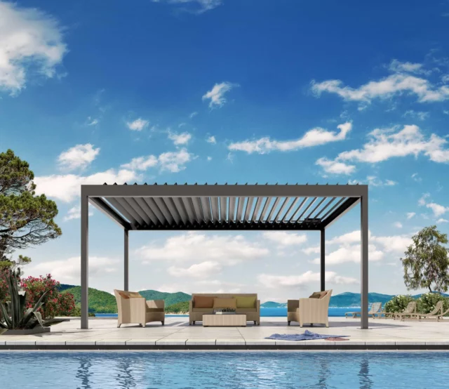 Lunga vita all'outdoor, con la pergola bioclimatica (Credits: Tendadesign Snc)