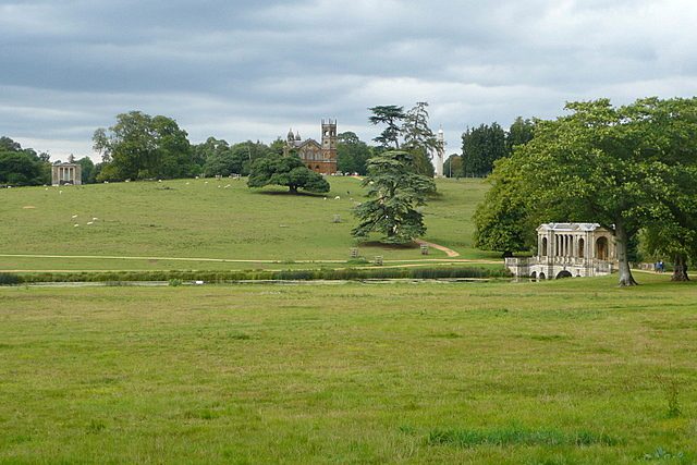 Stowe Park, Hawkwell Field Â© CopyrightÂ Graham Horn