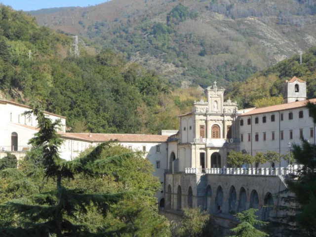 a ciascuno il suo paradiso giardino dei Minimi giardino monastico